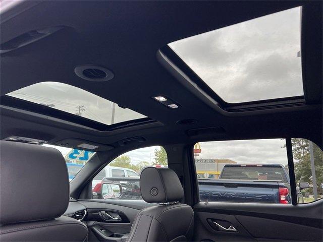 used 2023 Chevrolet Traverse car, priced at $38,929