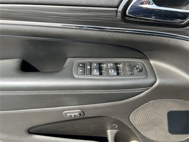 used 2021 Jeep Grand Cherokee car, priced at $22,816