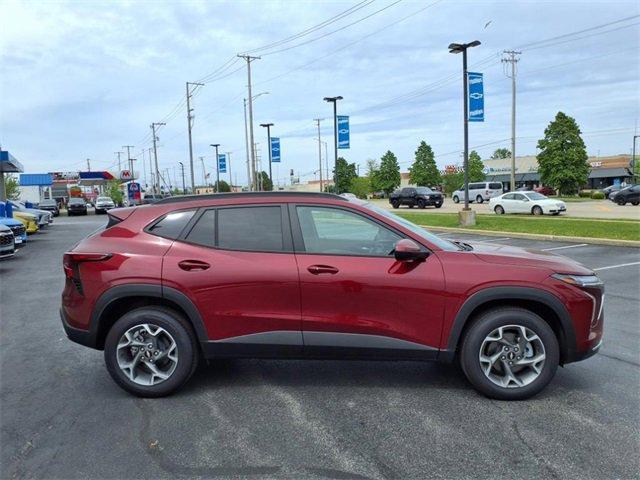 new 2025 Chevrolet Trax car, priced at $25,260