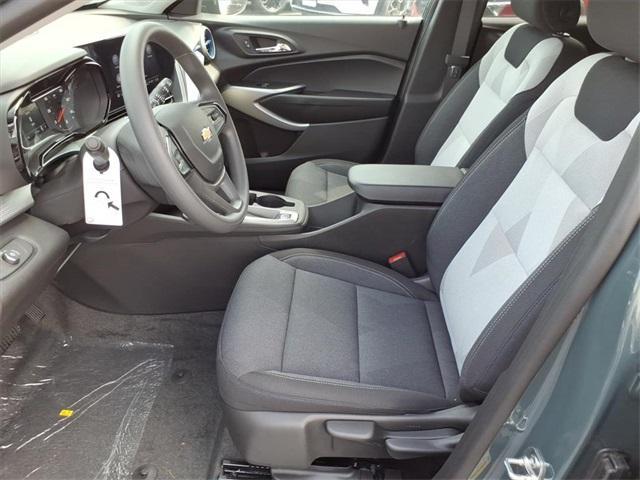 new 2025 Chevrolet Trax car, priced at $20,831