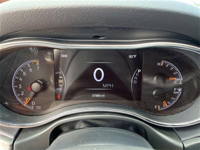 used 2020 Jeep Grand Cherokee car, priced at $22,174