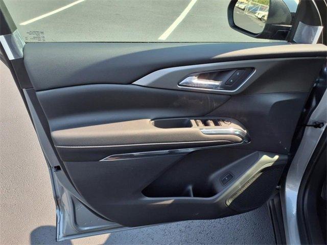 new 2026 Chevrolet Traverse car, priced at $47,413