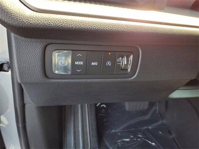 new 2026 Chevrolet Traverse car, priced at $47,413