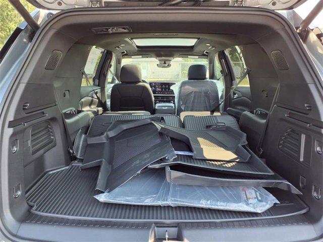 new 2026 Chevrolet Traverse car, priced at $47,413