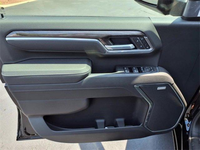 new 2025 Chevrolet Silverado 2500 car, priced at $67,818