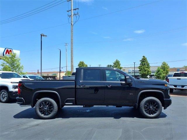 new 2025 Chevrolet Silverado 2500 car, priced at $67,818