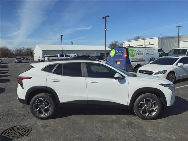 new 2025 Chevrolet Trax car, priced at $24,050