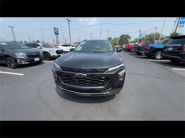 used 2025 Chevrolet Trax car, priced at $25,996