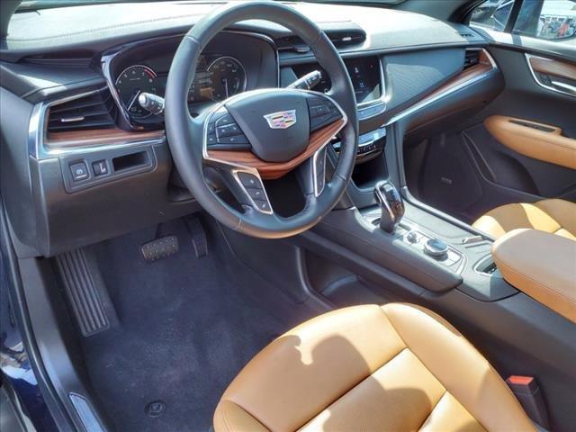 used 2021 Cadillac XT5 car, priced at $30,998