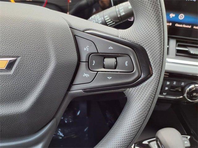 new 2025 Chevrolet Trax car, priced at $23,506