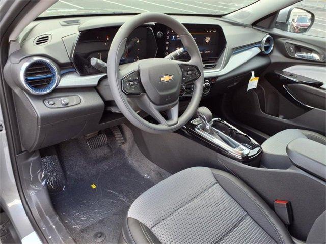 new 2025 Chevrolet Trax car, priced at $23,506