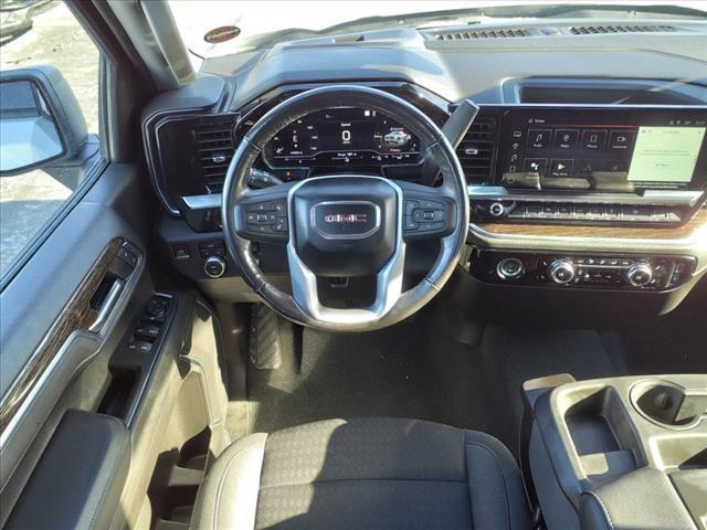 used 2022 GMC Sierra 1500 car, priced at $37,255