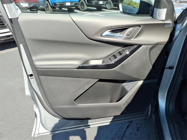 new 2026 Chevrolet Equinox car, priced at $31,127