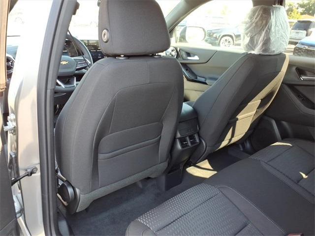 new 2026 Chevrolet Equinox car, priced at $31,127