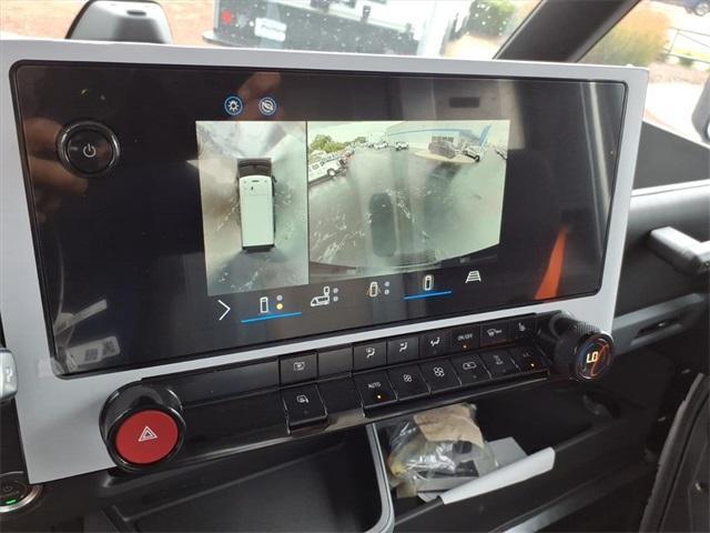 new 2025 Chevrolet BrightDrop 400 car, priced at $80,035