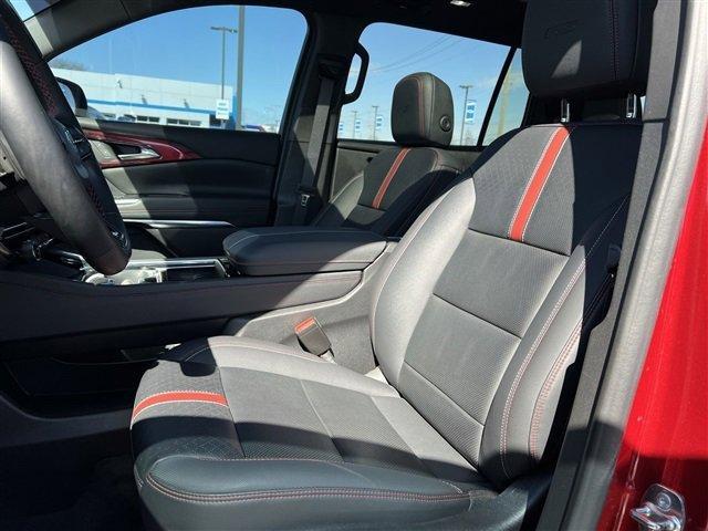 used 2024 Chevrolet Traverse car, priced at $51,947