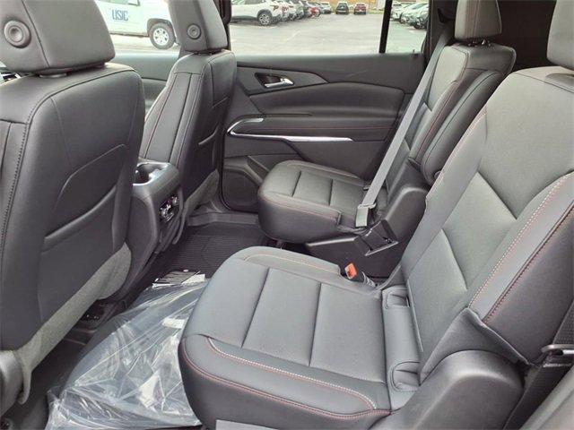 new 2025 Chevrolet Traverse car, priced at $50,645