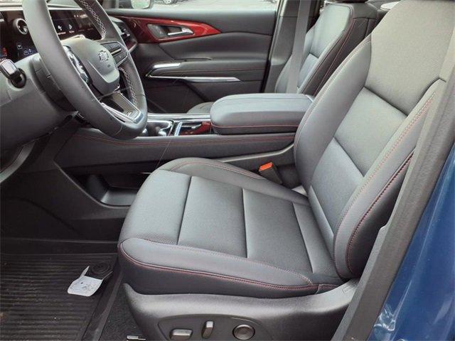 new 2025 Chevrolet Traverse car, priced at $50,645