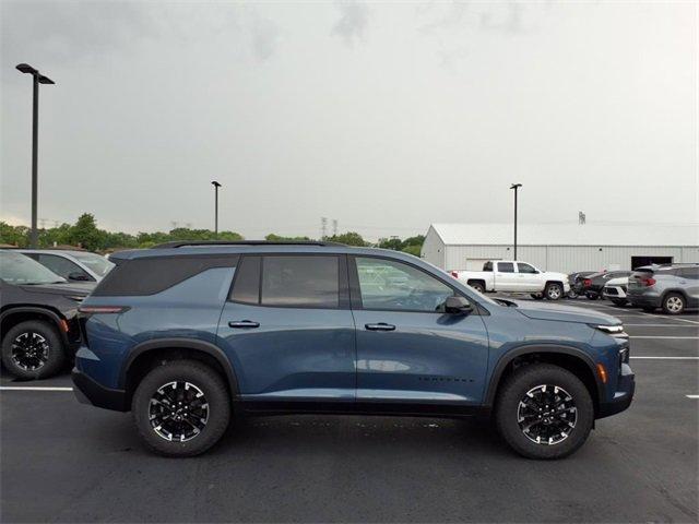 new 2025 Chevrolet Traverse car, priced at $50,645