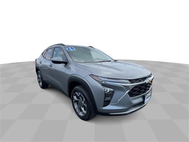 used 2024 Chevrolet Trax car, priced at $22,415