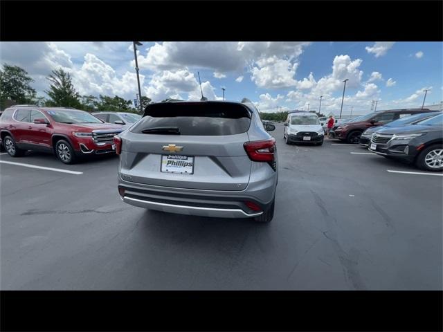 used 2024 Chevrolet Trax car, priced at $22,415