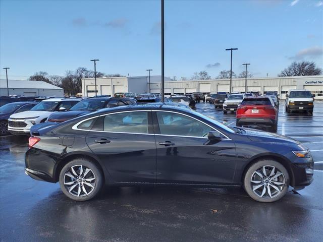 new 2025 Chevrolet Malibu car, priced at $26,212