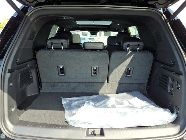 new 2026 Chevrolet Traverse car, priced at $58,121