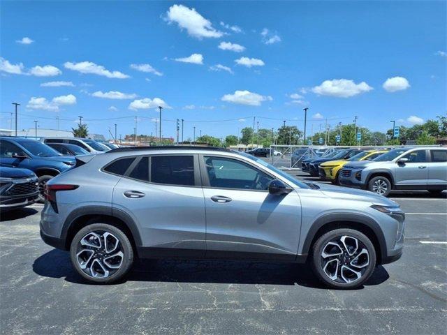 new 2025 Chevrolet Trax car, priced at $24,743