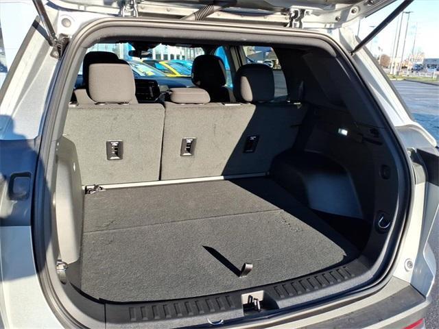 new 2026 Chevrolet Equinox car, priced at $26,626