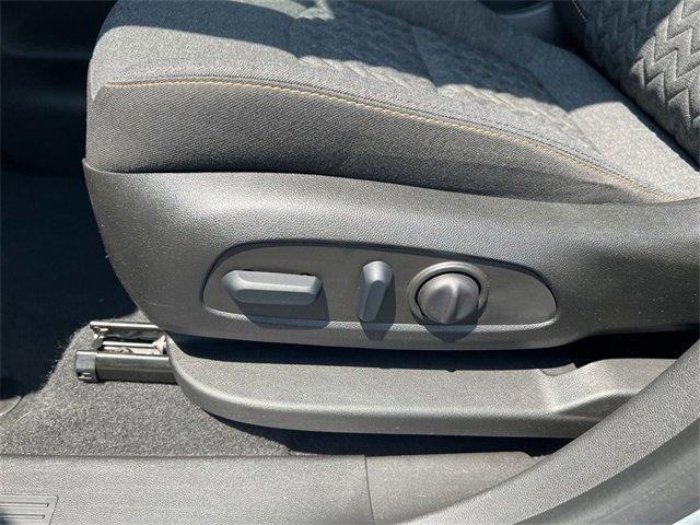 used 2022 Chevrolet Equinox car, priced at $22,490