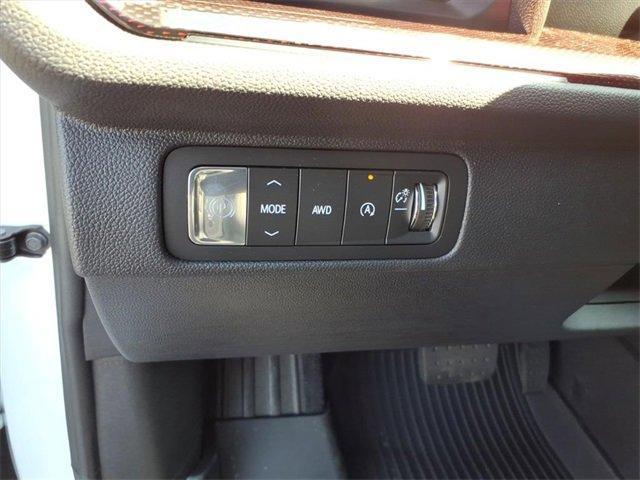 new 2026 Chevrolet Traverse car, priced at $55,899
