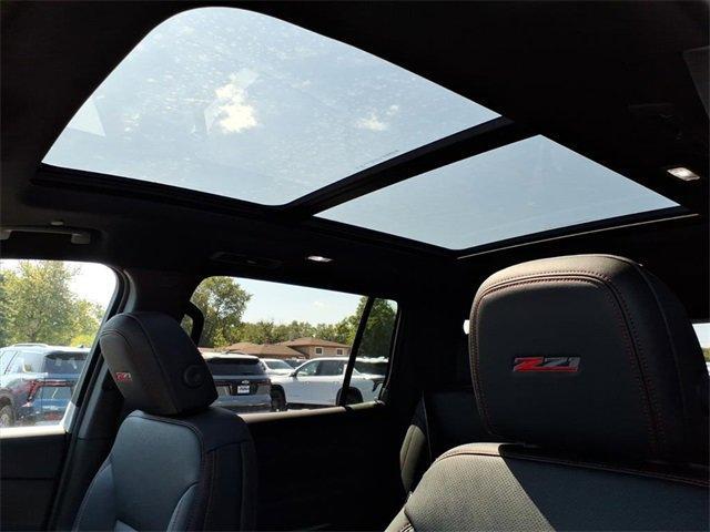 new 2026 Chevrolet Traverse car, priced at $55,899