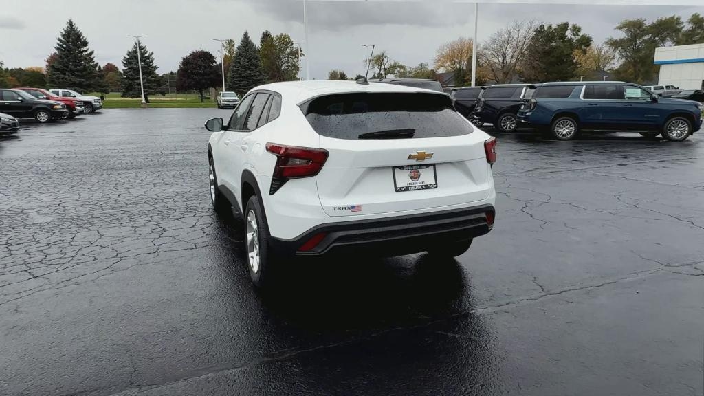 new 2026 Chevrolet Trax car, priced at $23,483