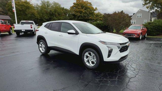 new 2026 Chevrolet Trax car, priced at $23,483