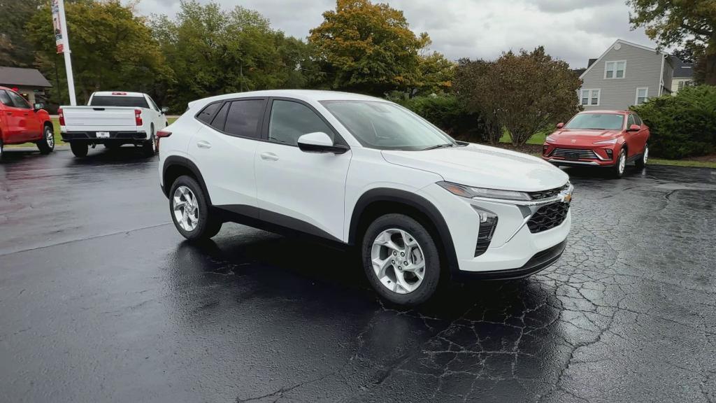 new 2026 Chevrolet Trax car, priced at $23,483