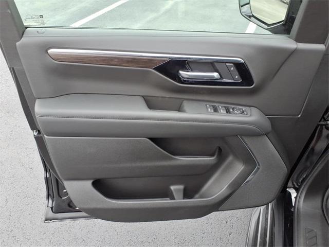 new 2026 Chevrolet Suburban car, priced at $65,951