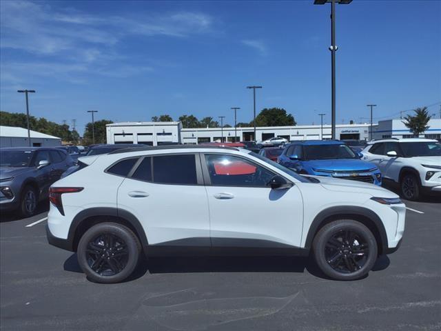 new 2025 Chevrolet Trax car, priced at $26,440