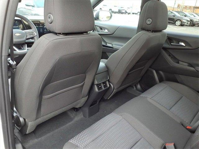 new 2026 Chevrolet Equinox car, priced at $30,107