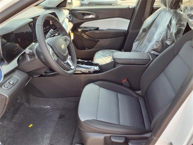 new 2025 Chevrolet Trax car, priced at $23,825