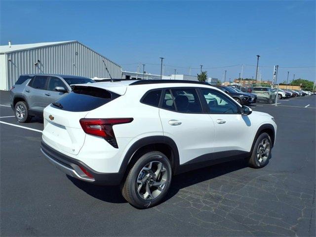 new 2025 Chevrolet Trax car, priced at $23,825