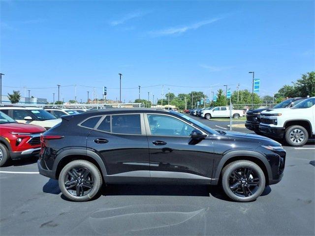 new 2025 Chevrolet Trax car, priced at $25,722