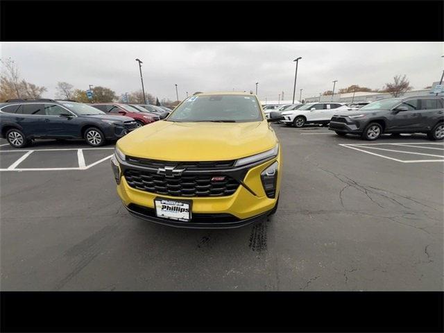 used 2024 Chevrolet Trax car, priced at $21,444