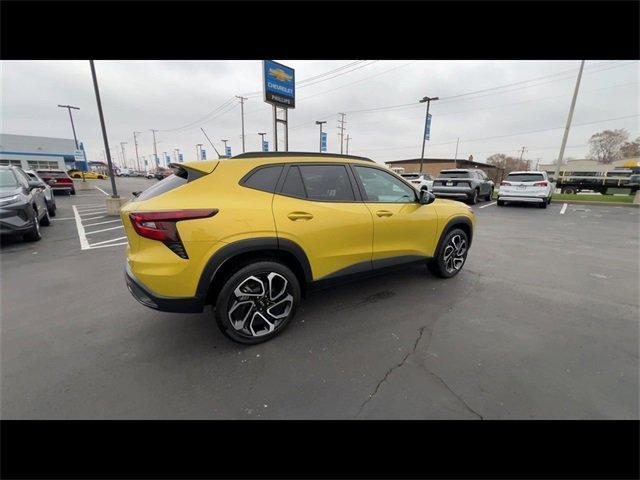 used 2024 Chevrolet Trax car, priced at $21,444