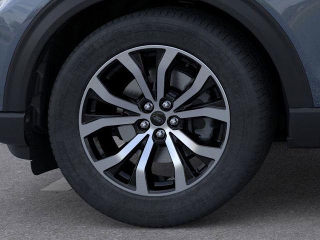 new 2025 Ford Explorer car, priced at $48,246