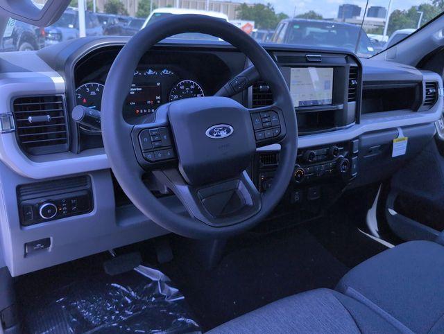 new 2025 Ford F-350 car, priced at $50,345