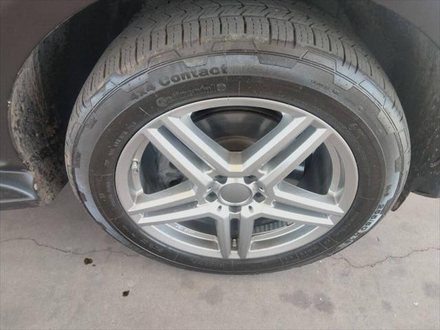 used 2013 Mercedes-Benz M-Class car, priced at $12,950