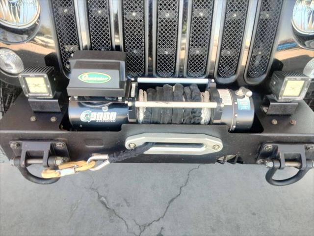 used 2015 Jeep Wrangler Unlimited car, priced at $18,950