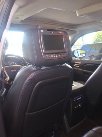 used 2013 Cadillac Escalade car, priced at $21,950