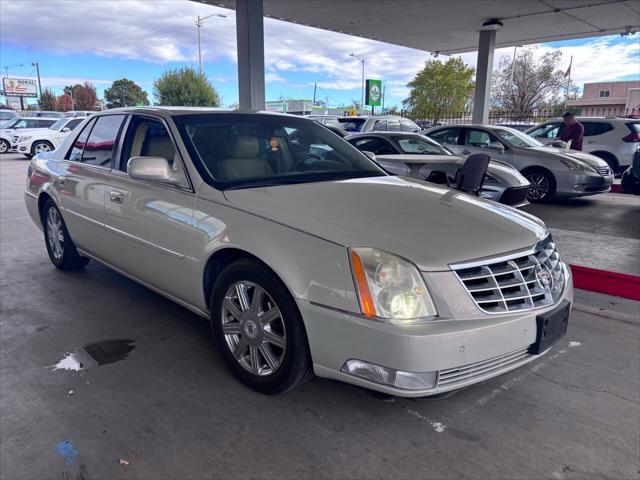 used 2007 Cadillac DTS car, priced at $3,950