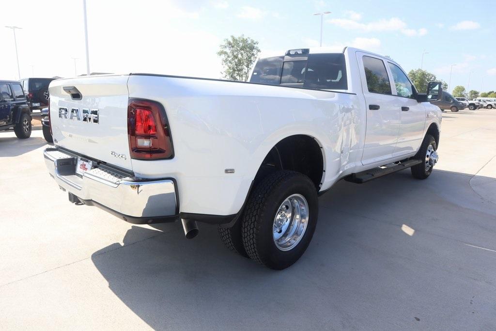 new 2025 Ram 3500 car, priced at $70,395